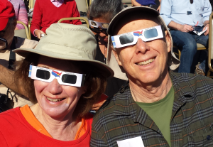 Drs. Art and Elaine Aron watching last year’s total solar eclipse in Salem, Oregon.