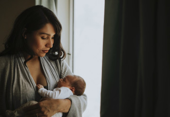 Four Ways New Moms Can Get Through the Rest of the Pandemic