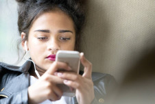 How to Protect Teens From the Risks of Social Media