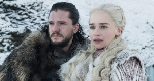Jon Snow and Daenerys Targaryen in <em>Game of Thrones</em>.